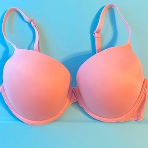 Victoria’s Secret PINK padded wired bra. Like New